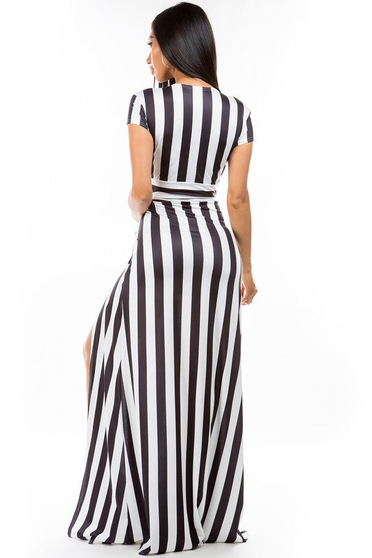 Long Short Sleeves Maxi Dress